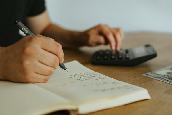 Adónem választás – hogyan dönts okosan?
